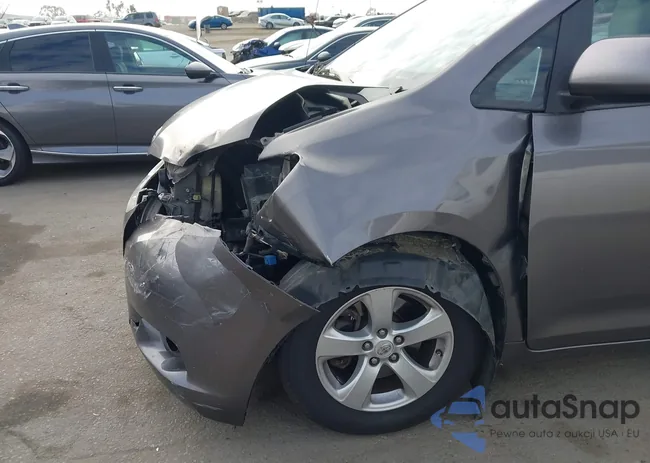 5TDKK3DC8CS215541: 43366494