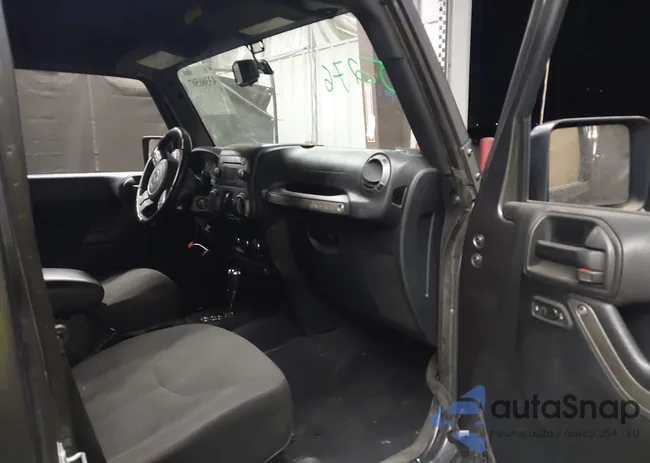 1C4HJWDG6JL923321: 43366507