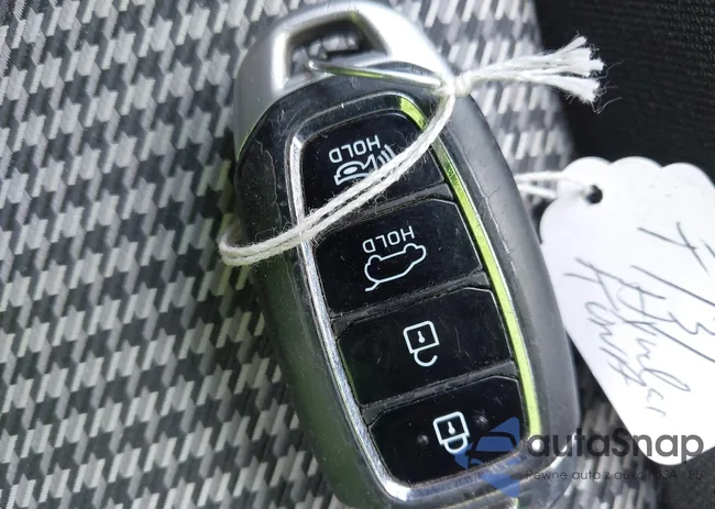 KM8K6CA52MU726553: 43367831