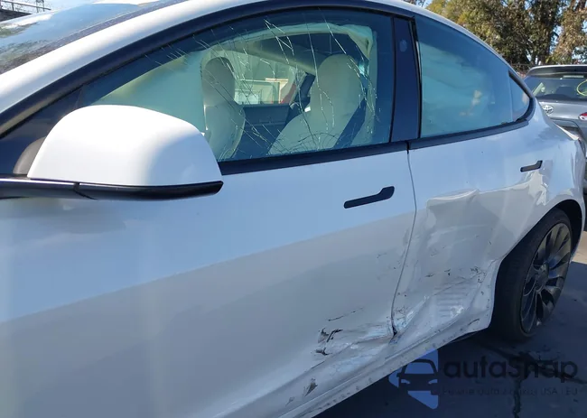 5YJ3E1EC2NF123525: 43367895