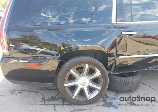 1GYS3TKJ0FR683243: 43367970