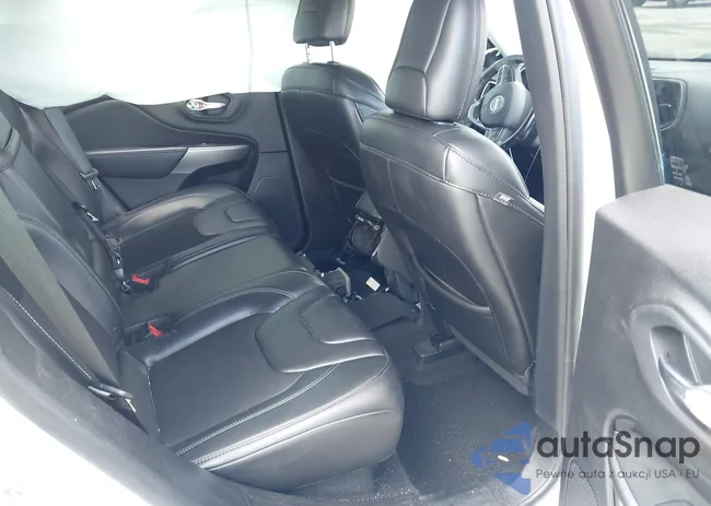 1C4PJLLB3KD376925: 43367993