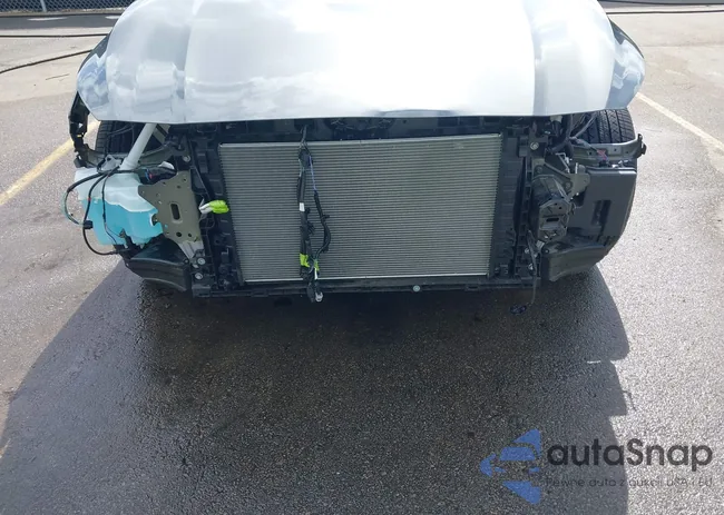 1N4BL4CV5RN395202: 43368011