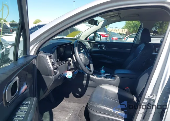 KNDRG4LG7M5055203: 43368078