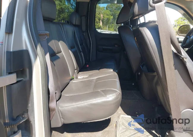 1GCEK19087Z641220: 43368139