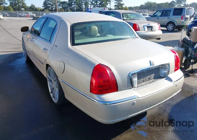 1LNHM83W13Y646283: 43367463