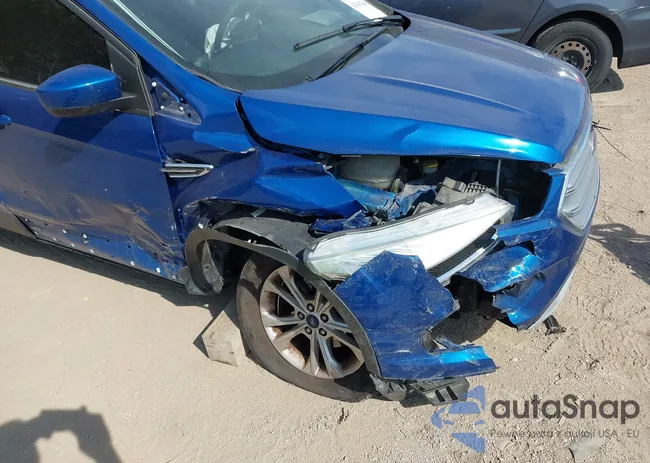 1FMCU0GD4HUC08862: 43367481