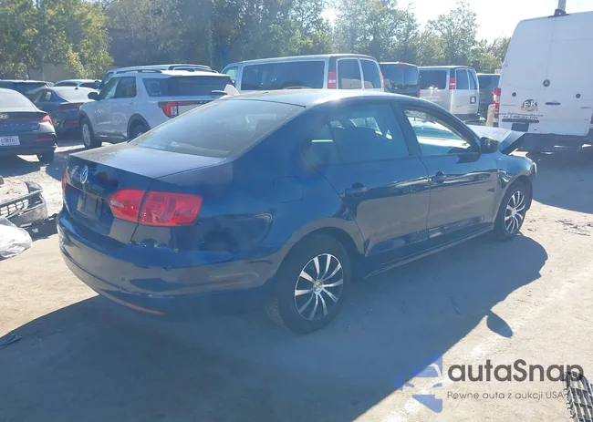 3VW2K7AJ4DM291640: 43367604