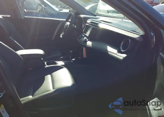 2T3DFREV1JW799695: 43367618