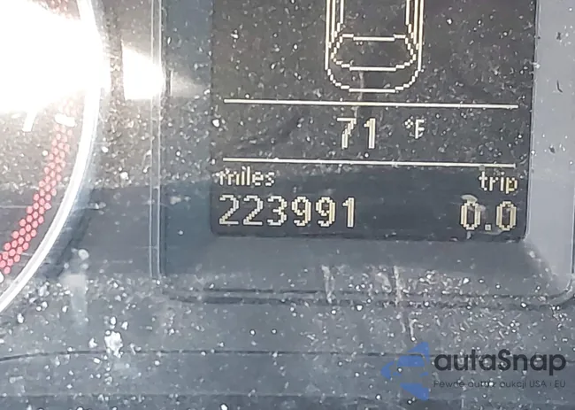 3VWRZ7AJ8AM026175: 43368667