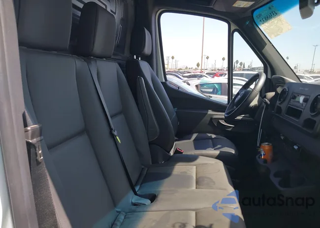 W1Y4KBHY4ST208171: 43368832