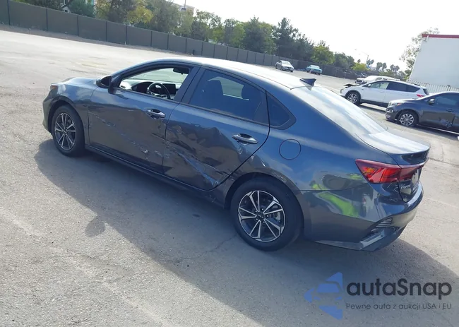 3KPF24AD6RE827566: 43368964