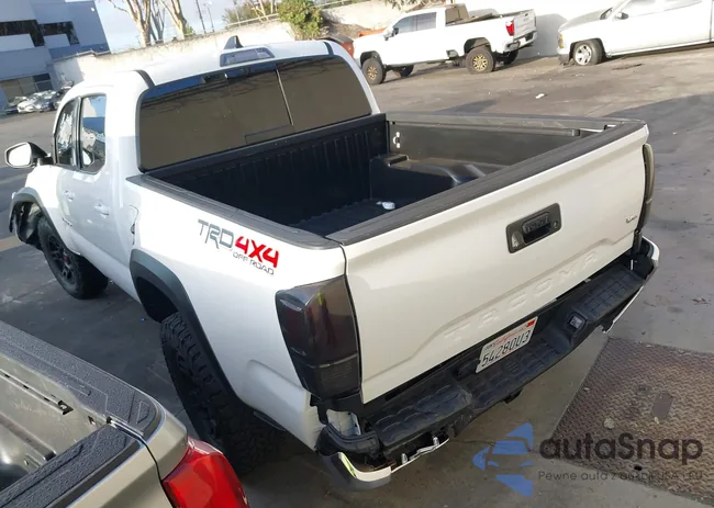 3TMCZ5AN8PM602002: 43368974