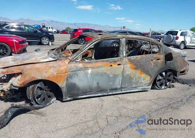 1HGCP268X8A013427: 43369078