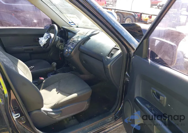 KNDJT2A25A7065961: 43369079