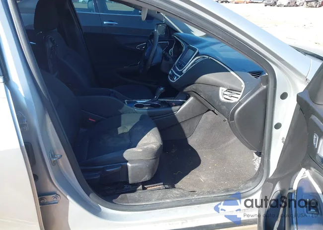 1G1ZE5ST5HF122223: 43369101