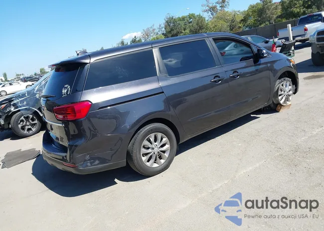 KNDMB5C18L6653478: 43369104