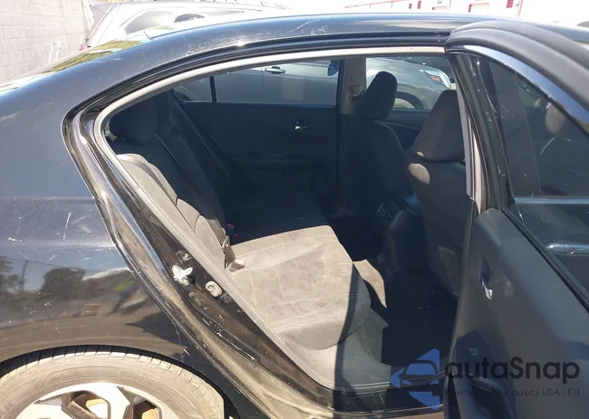 1HGCR2F70GA021696: 43369169