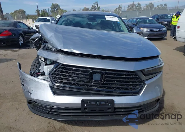 1HGCY1F27SA059842: 43369177