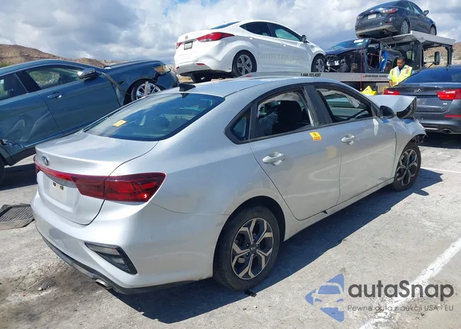 3KPF24AD2KE005868: 43369265