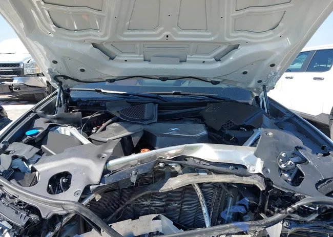 5UX53DP05P9T17660: 43368503