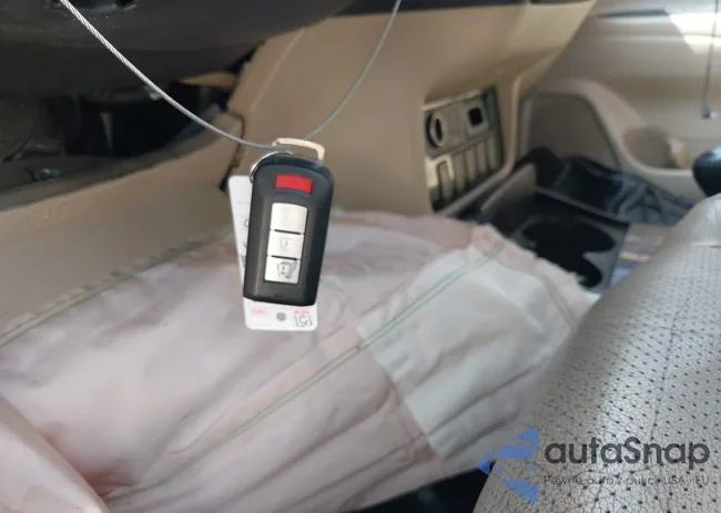 JA4AD3A35HZ001990: 43368551