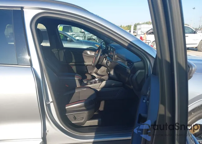 1FMCU9NA8PUA02407: 43368656