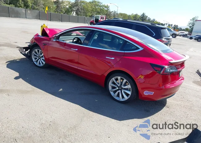 5YJ3E1EB9JF129923: 43369695