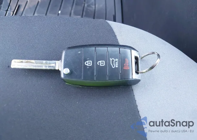 KNDPBCAC2G7829267: 43369737