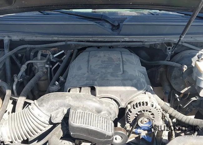 1GNSCBE01DR153743: 43369855