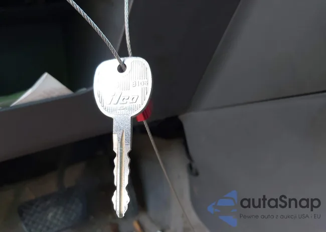 1G8AJ55F87Z101220: 43369945