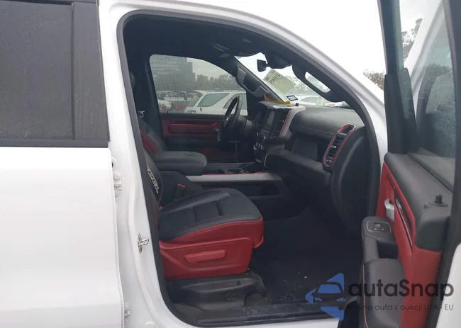 1C6SRFLT4NN282636: 43369975