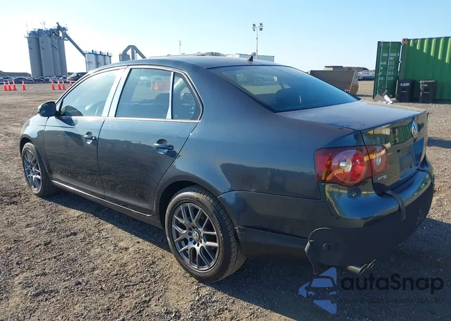 3VWJZ71KX8M090167: 43370015