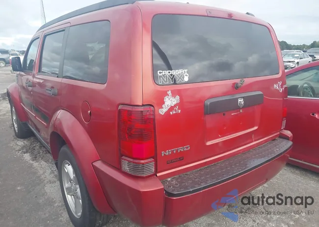 1D8GT28K28W104295: 43370040