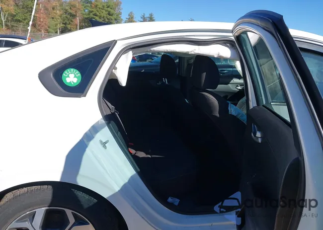 3KPF24AD6KE007493: 43370057