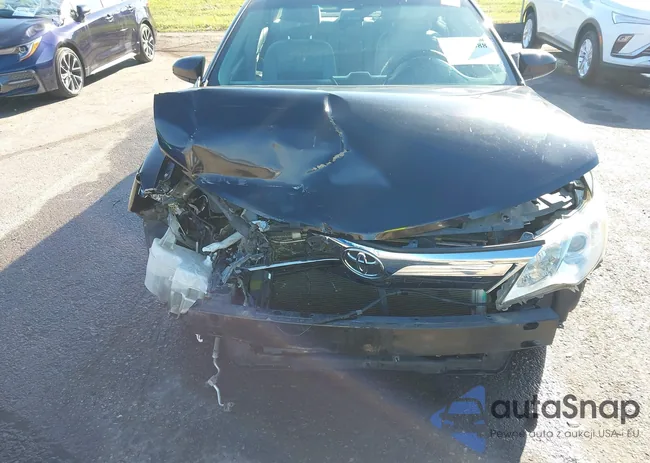 4T4BF1FK9CR210813: 43370088