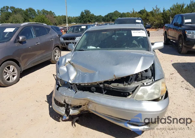 4T1BF28B64U377063: 43370221