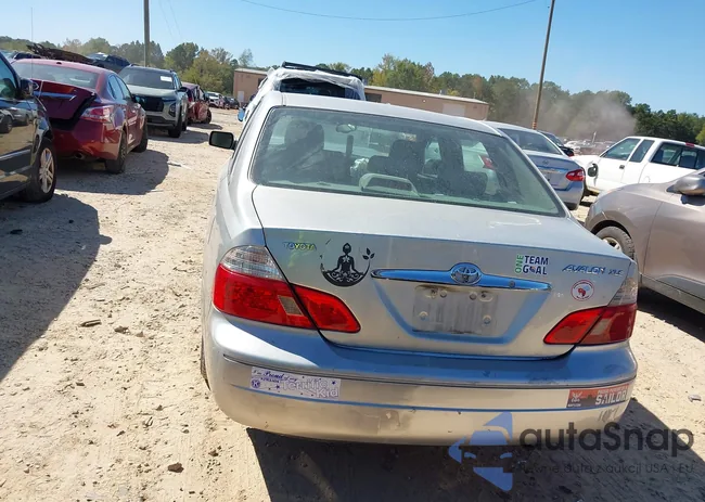 4T1BF28B64U377063: 43370221