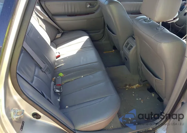 4T1BF28B64U377063: 43370221