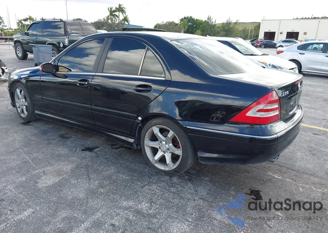 WDBRF52HX7E024551: 43369278