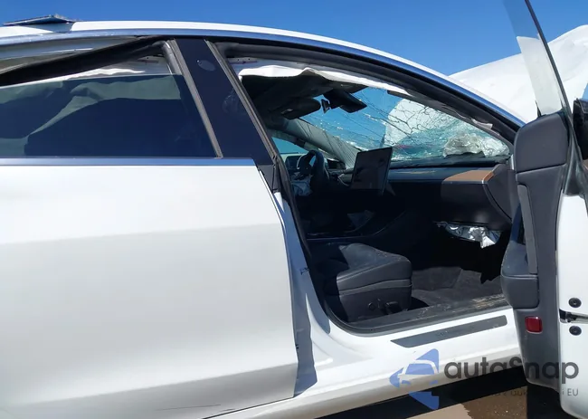 5YJ3E1EA5LF804029: 43369469