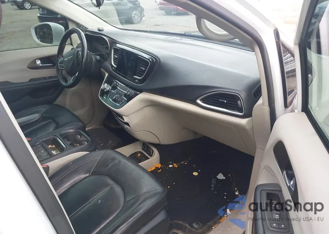 2C4RC1BG9HR583314: 43369472