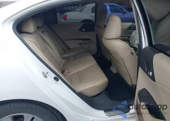 1HGCR2F83GA140478: 43369541