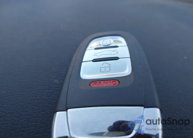 WAUSF78K29N044116: 43369630