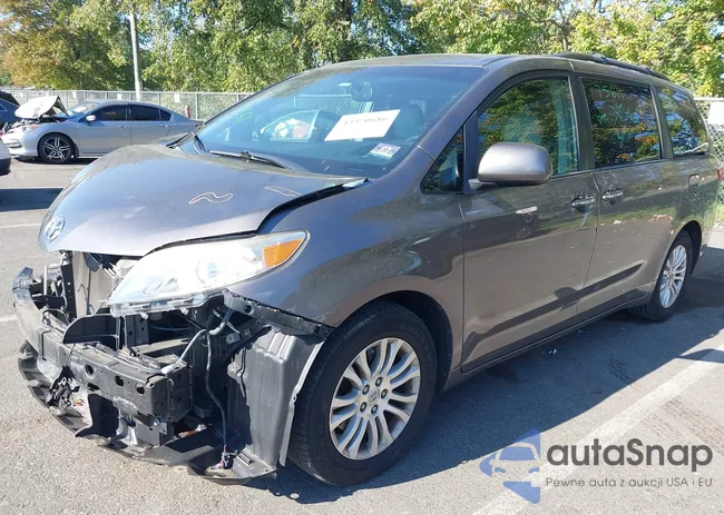 5TDYK3DC9GS699557: 43370686