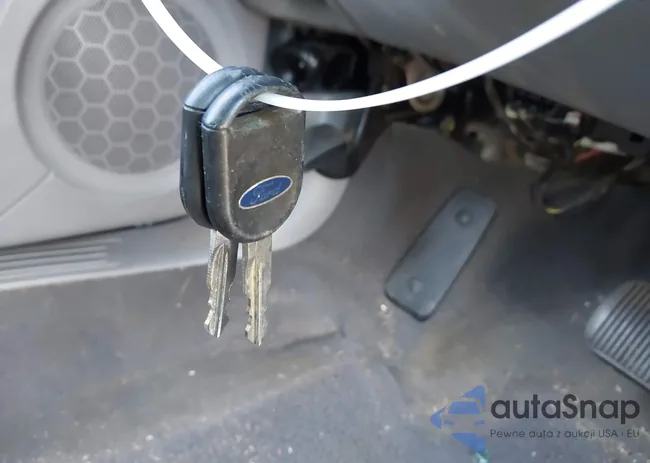 1FAFP52UX2A168749: 43370718