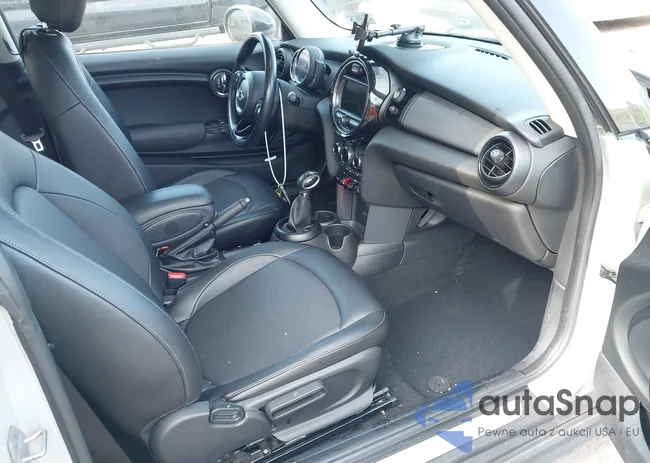 WMWXP5C51J2G61332: 43370925