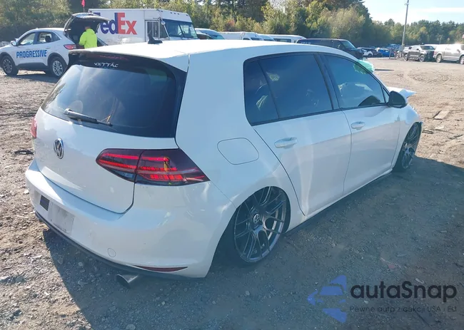 3VW4T7AU3HM074036: 43370954