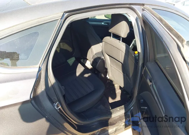 3FA6P0HD3HR313400: 43370968