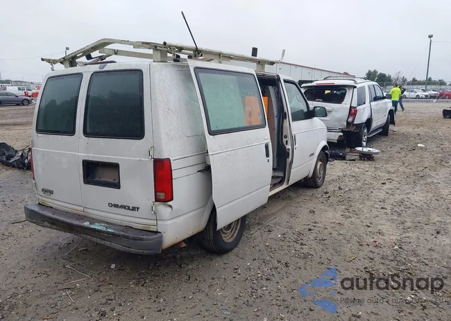 1GCDM19W7WB162837: 43371163